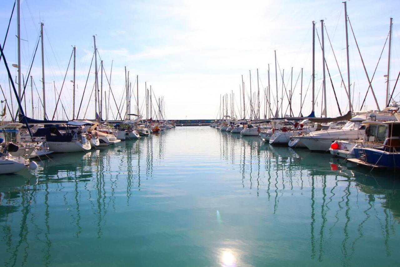 Global Properties, Apartamento Con Terraza Y Piscina En La Playa De Canet Canet d’En Berenguer Kültér fotó