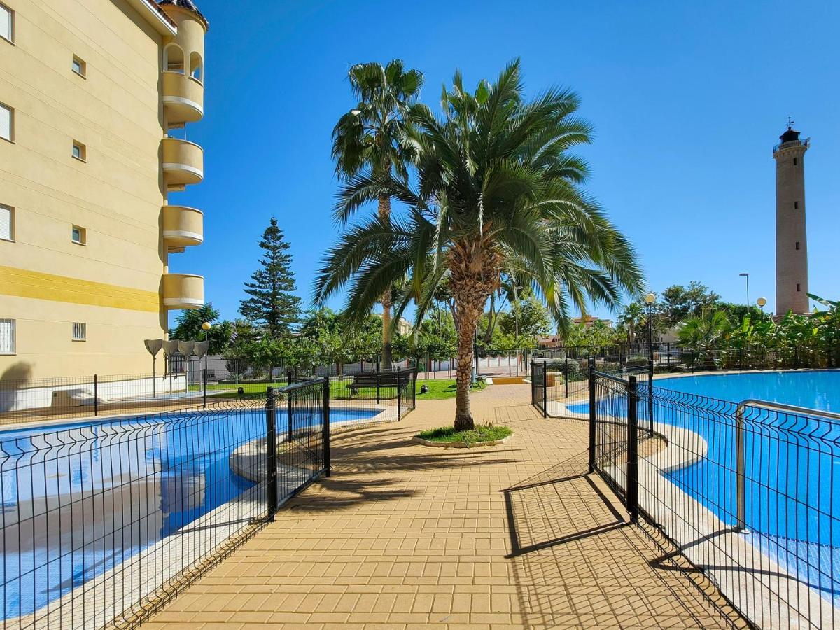 Global Properties, Apartamento Con Terraza Y Piscina En La Playa De Canet Canet d’En Berenguer Kültér fotó